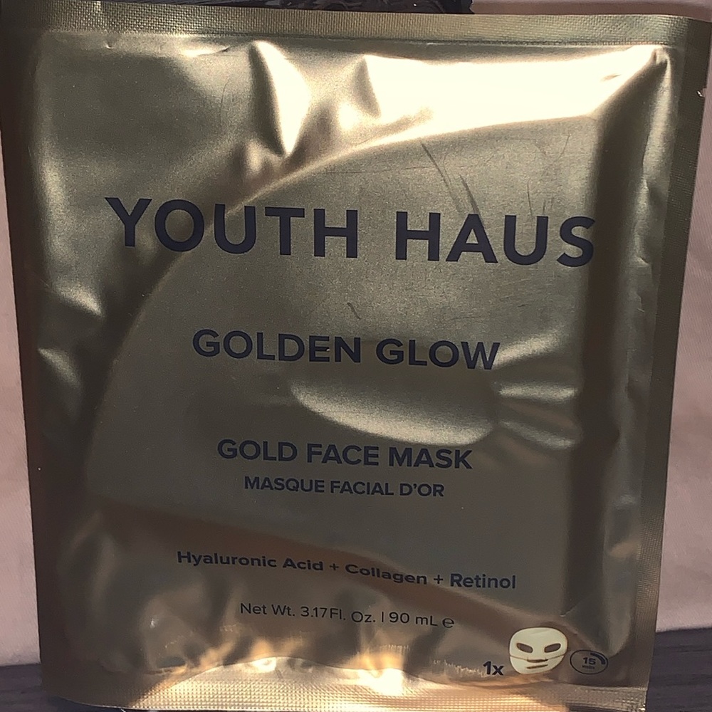 NEW Youth Haus Golden Glow Gold Face Mask (Exp date 2025.06.28)
